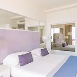 Hotel Crystal Sea