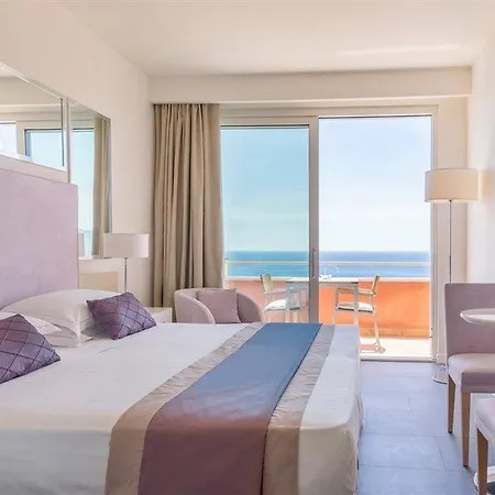 Crystal Sea Hotel 4*