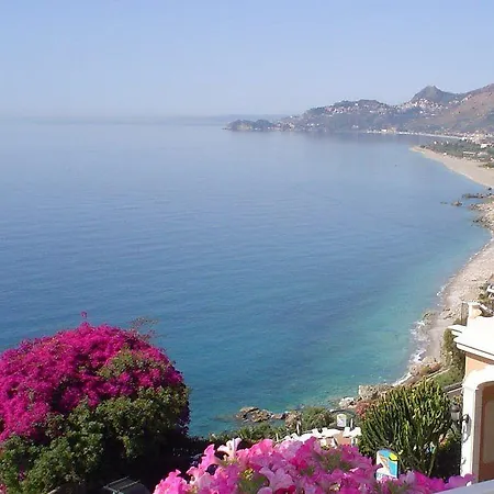Hotel Crystal Sea